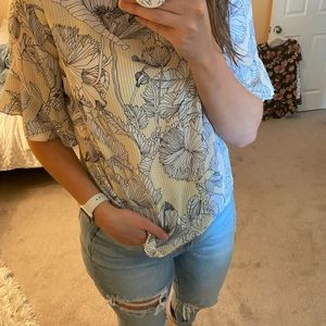 Liz Claiborne Ruffle Sleeve Shirt
